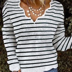 V-neck striped bottoming shirt, a versatile top that can be worn inside or outside HF1402-02-03